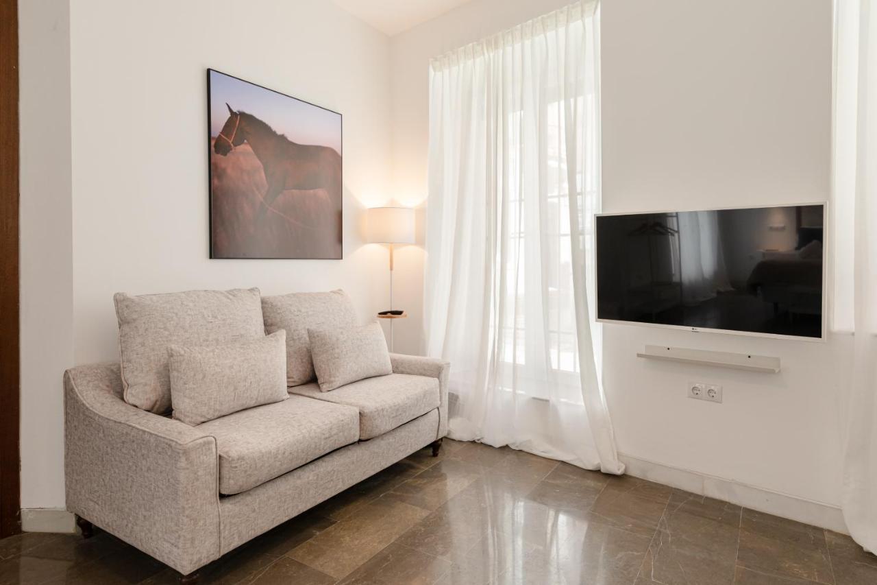 Isg Apartments Zaragoza-Free Parking إشبيلية المظهر الخارجي الصورة