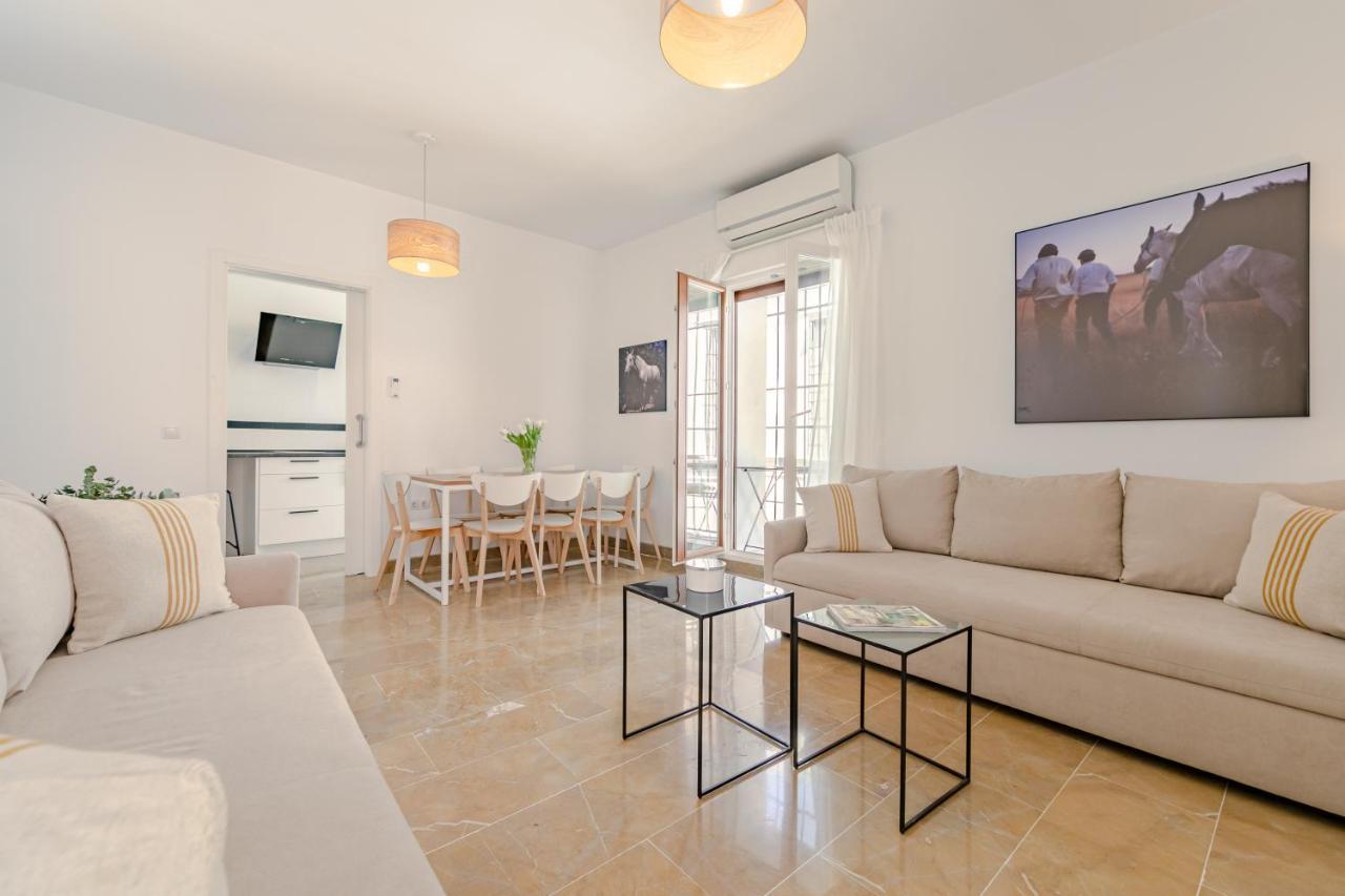 Isg Apartments Zaragoza-Free Parking إشبيلية المظهر الخارجي الصورة