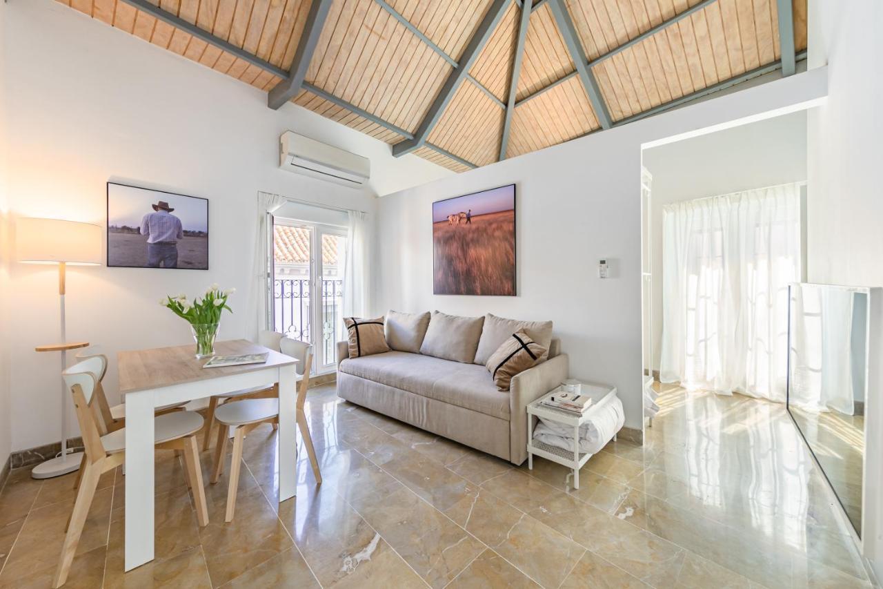 Isg Apartments Zaragoza-Free Parking إشبيلية المظهر الخارجي الصورة