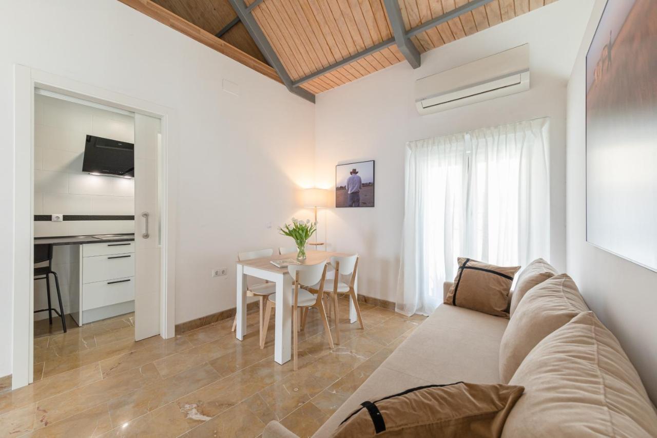 Isg Apartments Zaragoza-Free Parking إشبيلية المظهر الخارجي الصورة