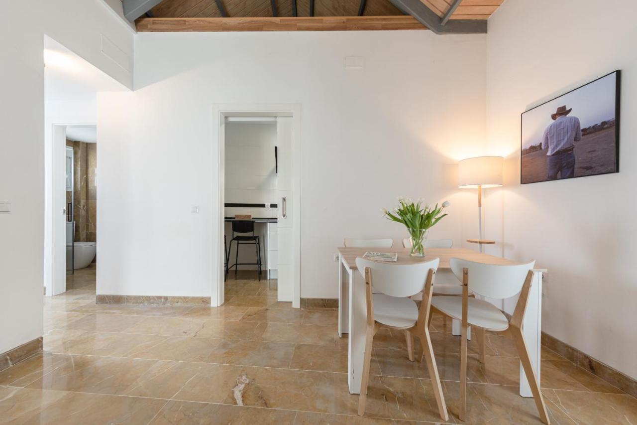 Isg Apartments Zaragoza-Free Parking إشبيلية المظهر الخارجي الصورة